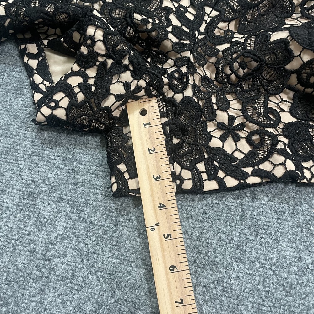 Alice + Olivia Shorts Women Sz 2 Black Lace Lined Hot Pants Festival Booty Short - Picture 7 of 13